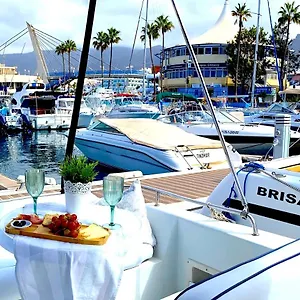 Barco Pita - Puerto Colón Hotel en barco San Miguel de Abona